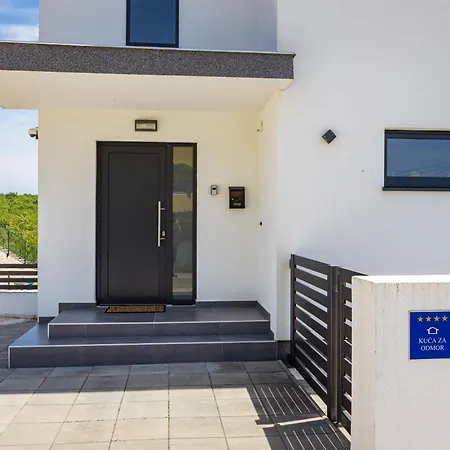 Villa Angie In Istria For 10 Persons With Private Heated Pool & Kids Playground Vodnjan