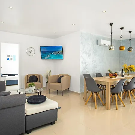Angie In Istria For 10 Persons With Private Heated Pool & Kids Playground Villa *