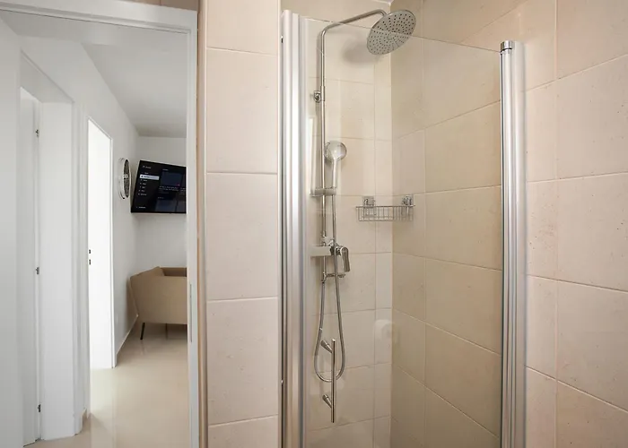 Angie Near Pula For 10 Persons With Private Heated Pool & Kids Playground * Vodnjan